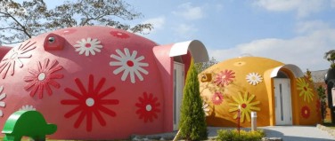 3個人7天蓋好的泡沫房，可抗7級地震抵擋超強臺風！